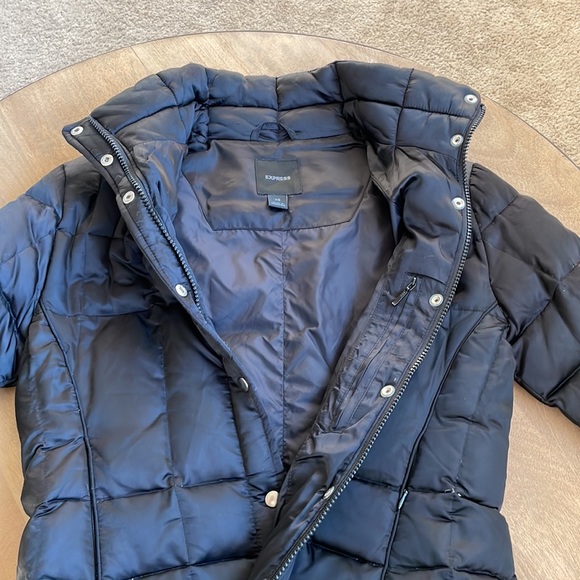 Express Black Puffer Coat - Picture 5 of 16
